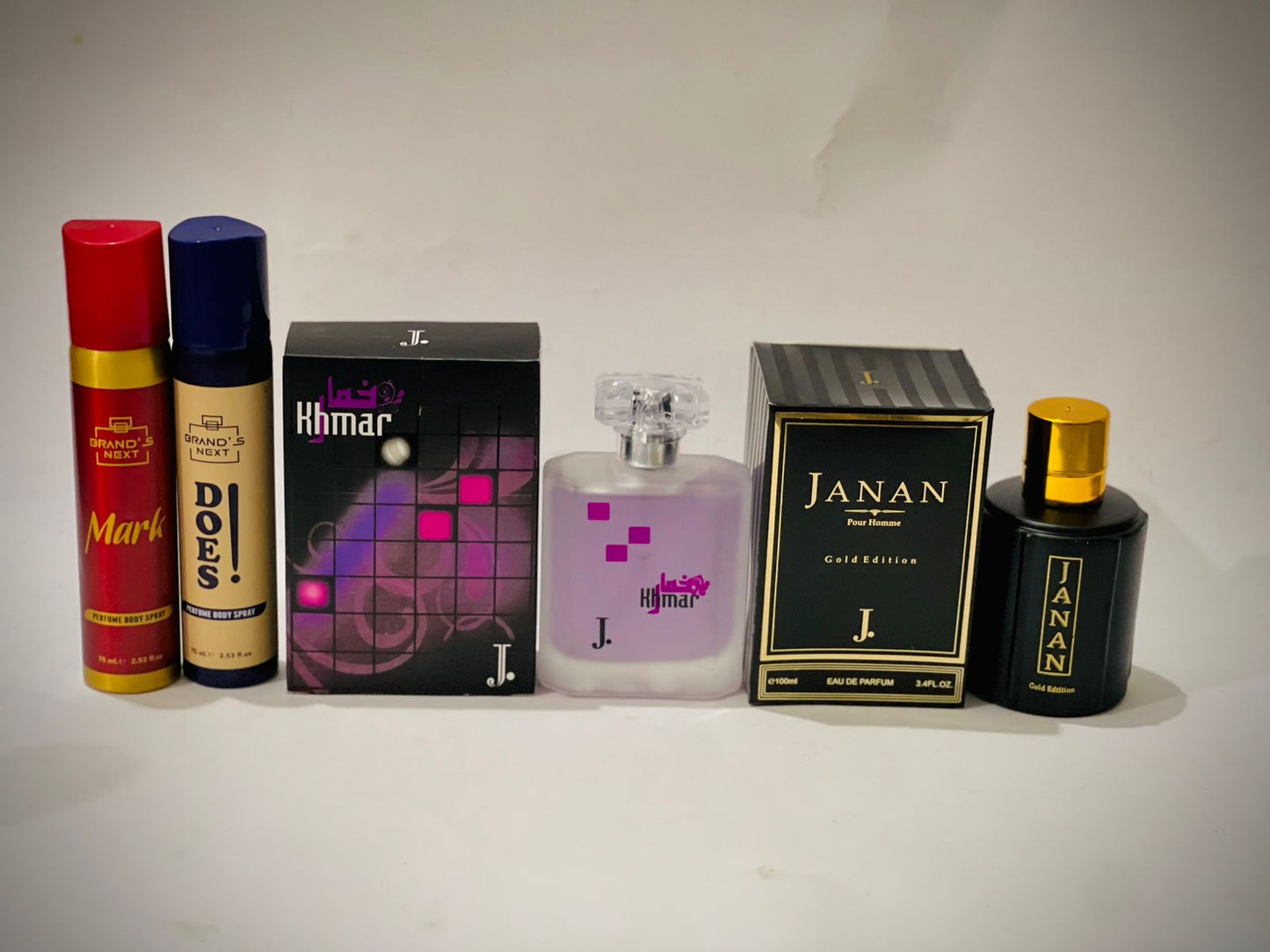 Luxury Fragrance Set – 2 Perfumes + 2 Body Sprays